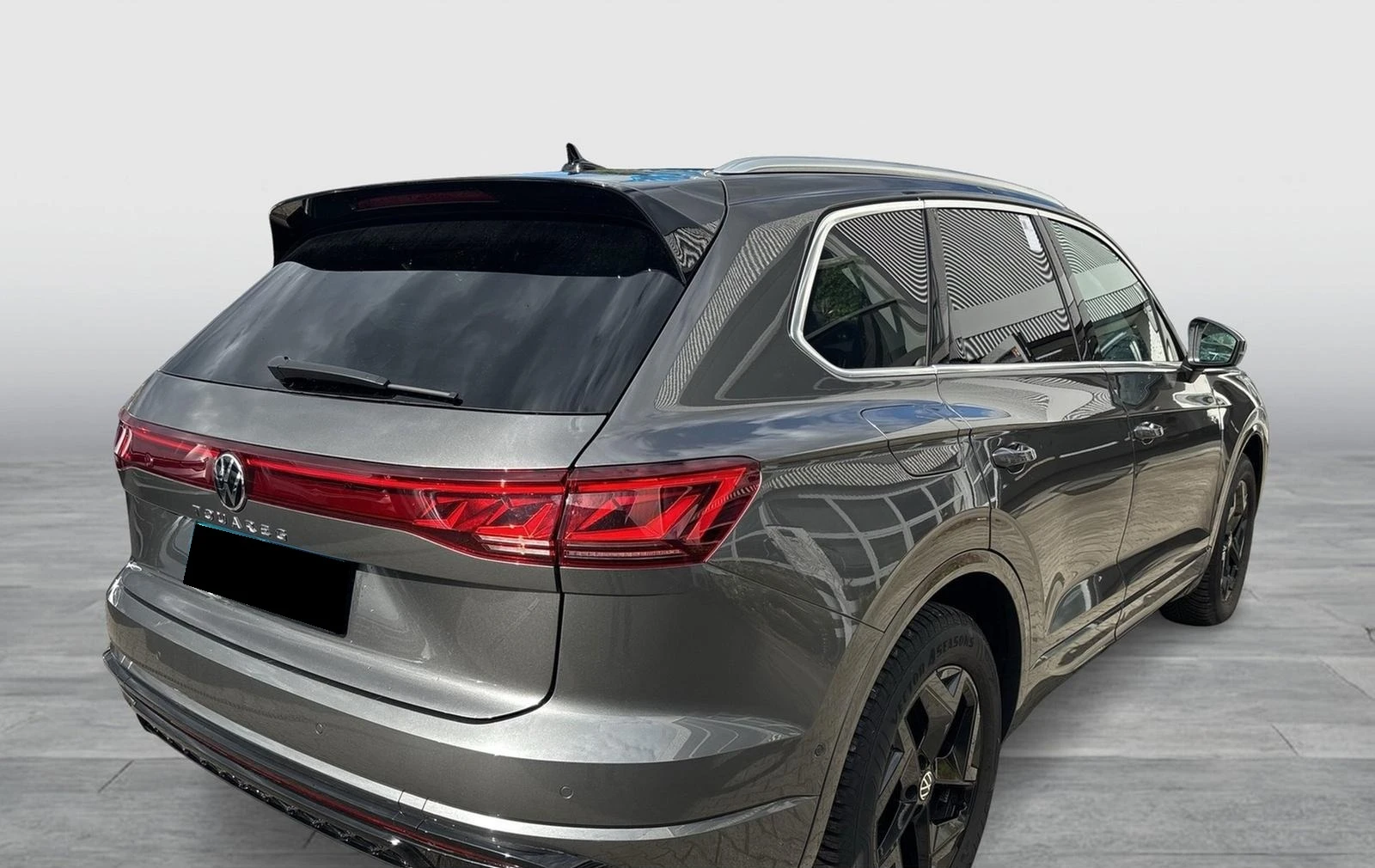 VW Touareg 3.0TDI* 4M* R-LINE* HEAD-UP* DISTR* MEMORY* MATRIX - изображение 3