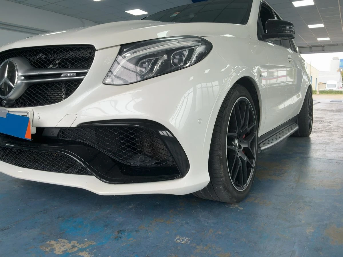 Mercedes-Benz GLE 63 S AMG * 4Matic* АВТОФИНАНСИРАНЕ* БЕЗ ПЪРВОНАЧАЛНА ВНОСКА - изображение 2