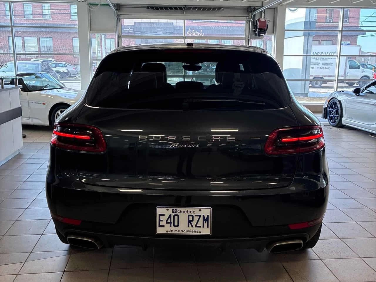 Porsche Macan * AWD 4dr * BOSE* ПОДГРЕВИ* ПАНОРАМА* , снимка 4 - Автомобили и джипове - 53760521