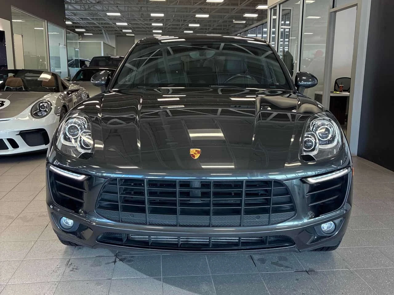 Porsche Macan * AWD 4dr * BOSE* ПОДГРЕВИ* ПАНОРАМА* , снимка 6 - Автомобили и джипове - 53760521