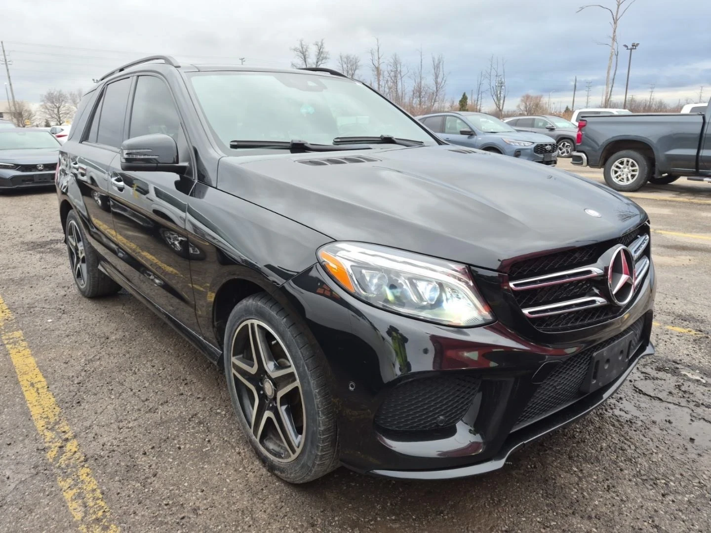 Mercedes-Benz GLE 350 AMG-pkg* Harman/Kardon* Keyless* Пано* Подгрев* Ка, снимка 2 - Автомобили и джипове - 53961146