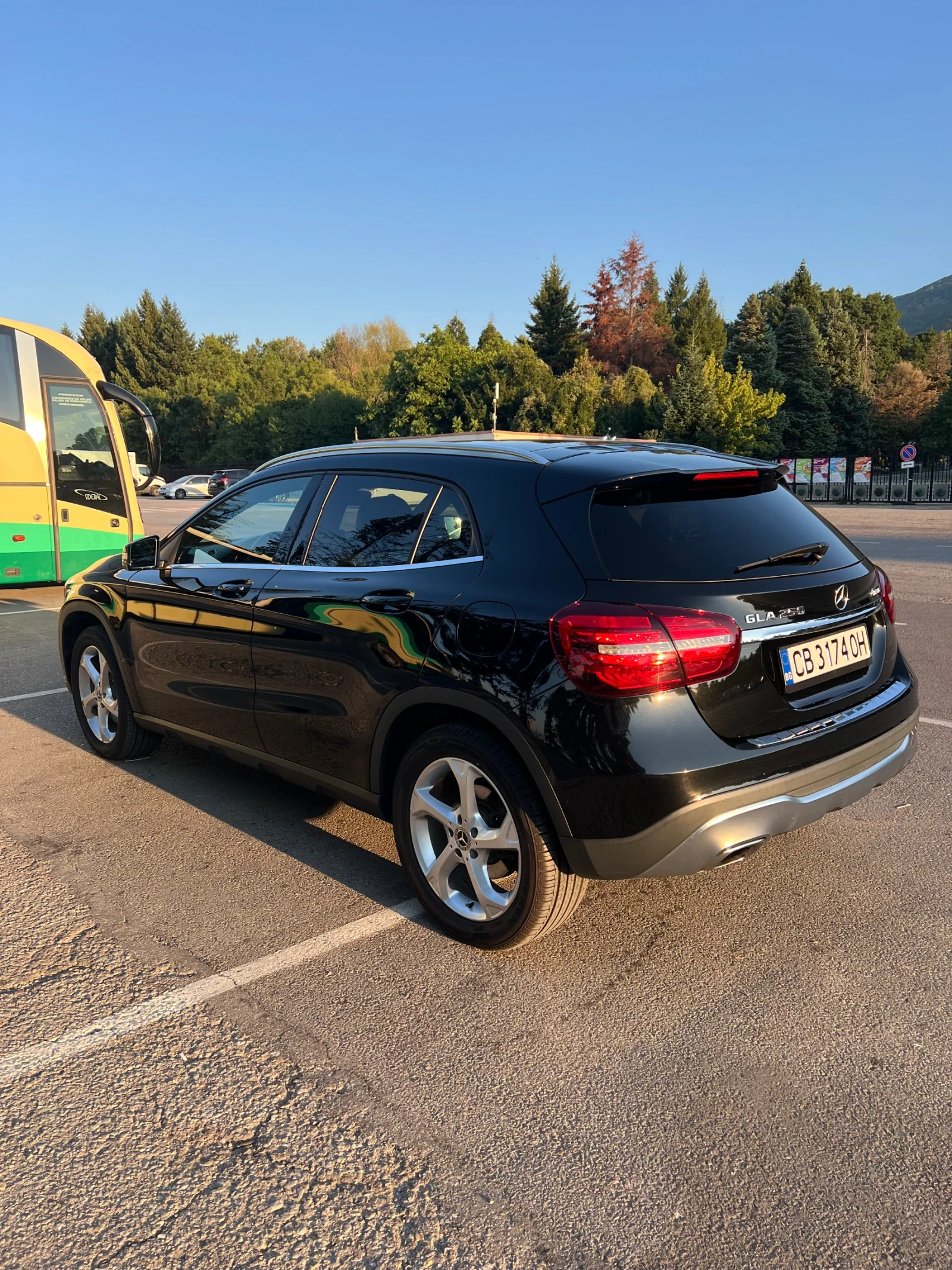 Mercedes-Benz GLA 250 TOP, снимка 4 - Автомобили и джипове - 56106666