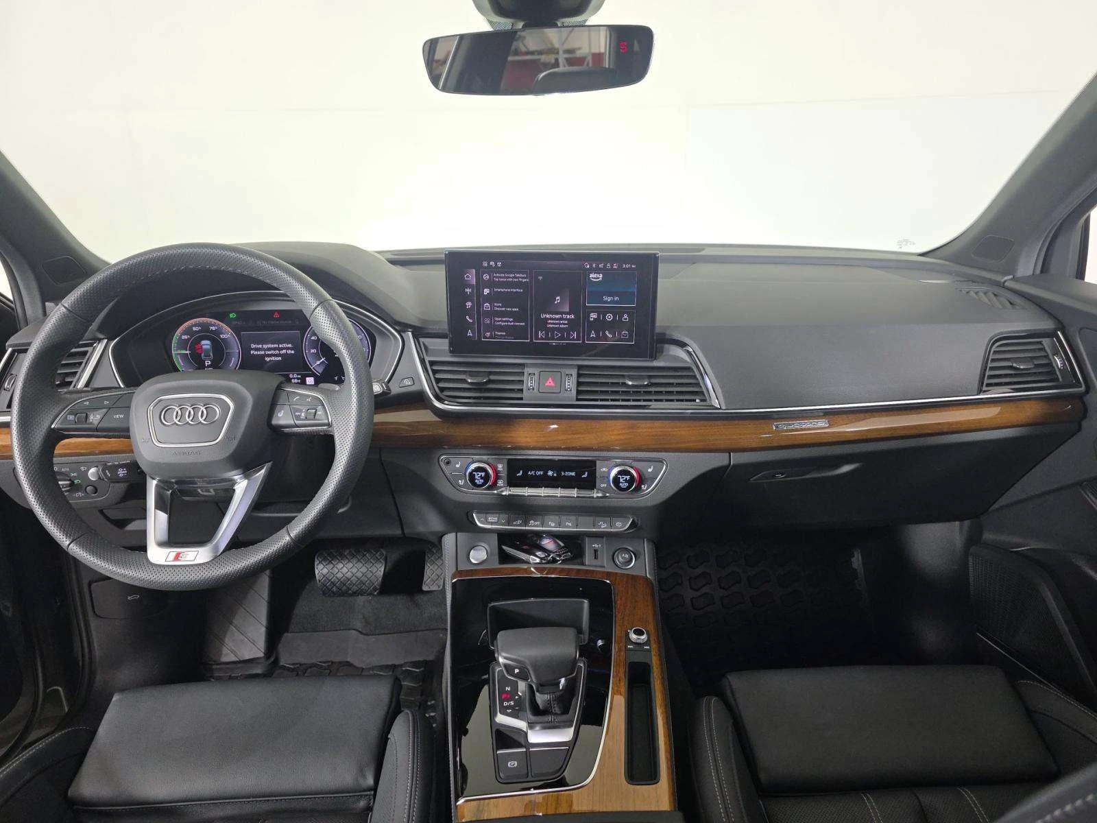 Audi Q5 Plug-In Hybrid S line 55 , снимка 6 - Автомобили и джипове - 56358291