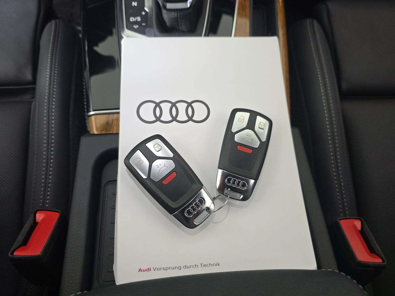 Audi Q5 Plug-In Hybrid S line 55 , снимка 11 - Автомобили и джипове - 56358291
