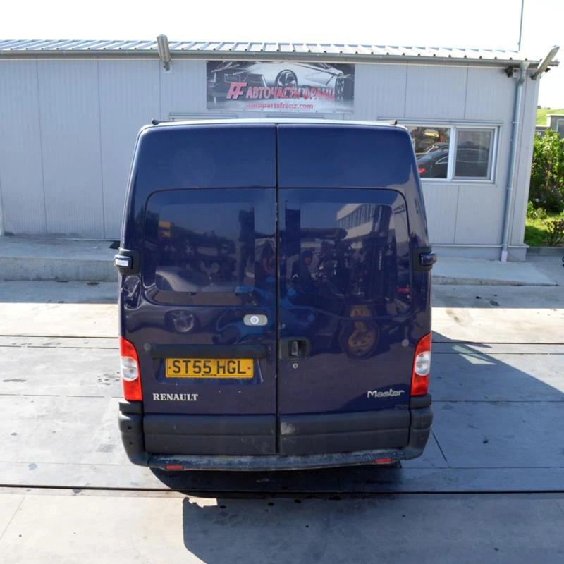 Renault Master, снимка 4 - Бусове и автобуси - 28640630