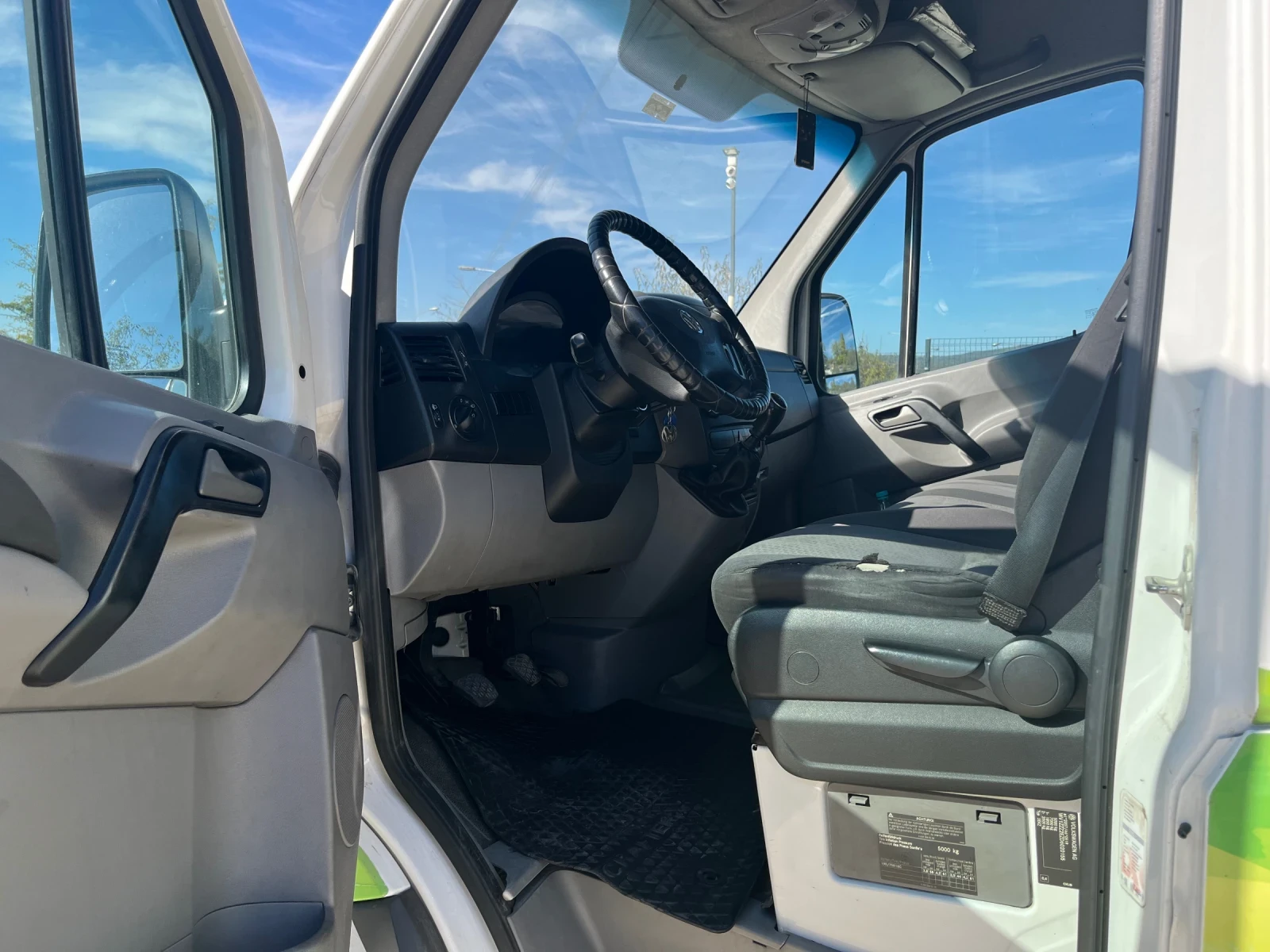 VW Crafter 2.0 TDI 163kc Frigo - изображение 7