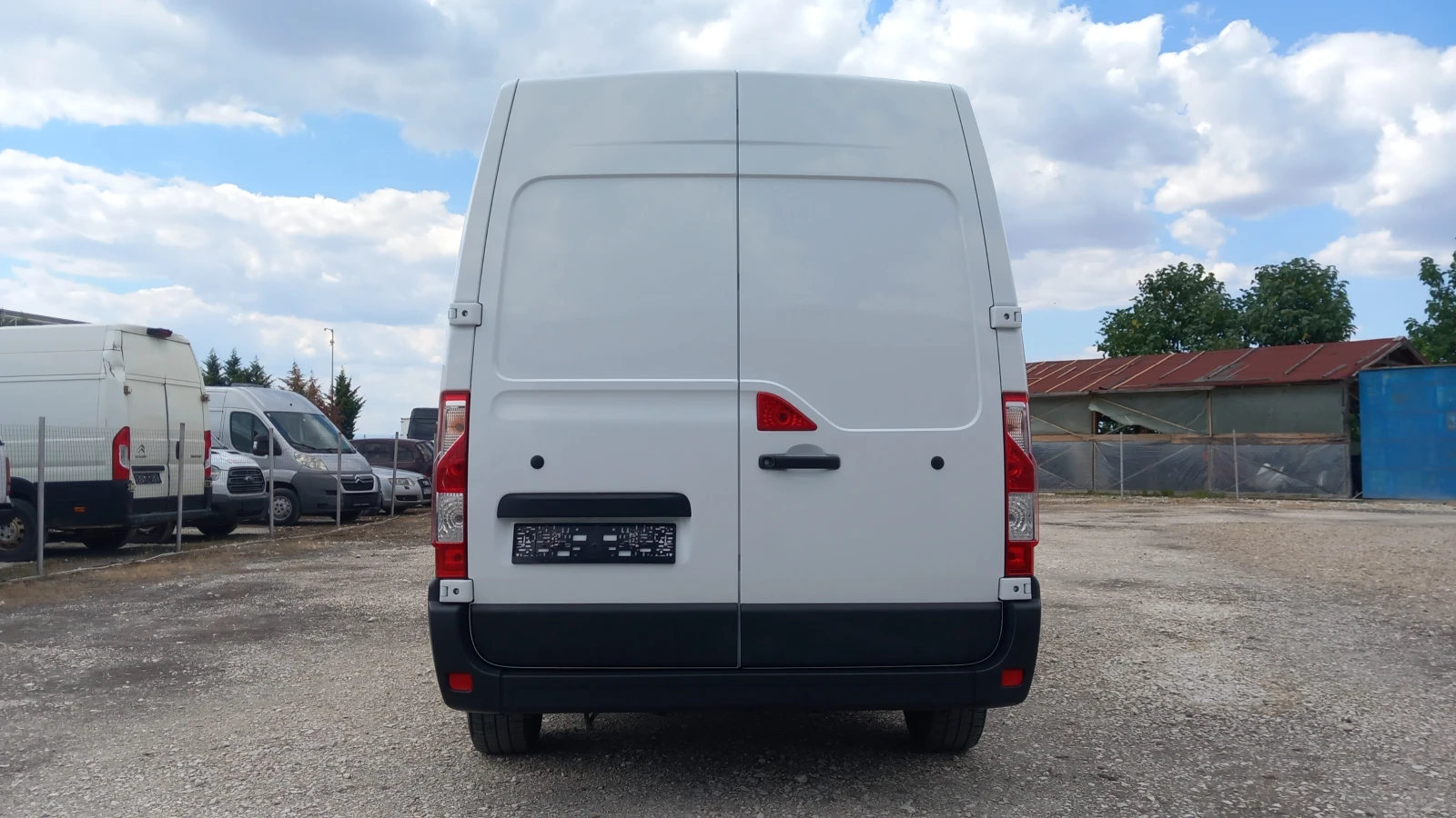Renault Master MAXI-2.3TDI/КЛИМАТИК/АВТОПИЛОТ/EURO6 - изображение 6