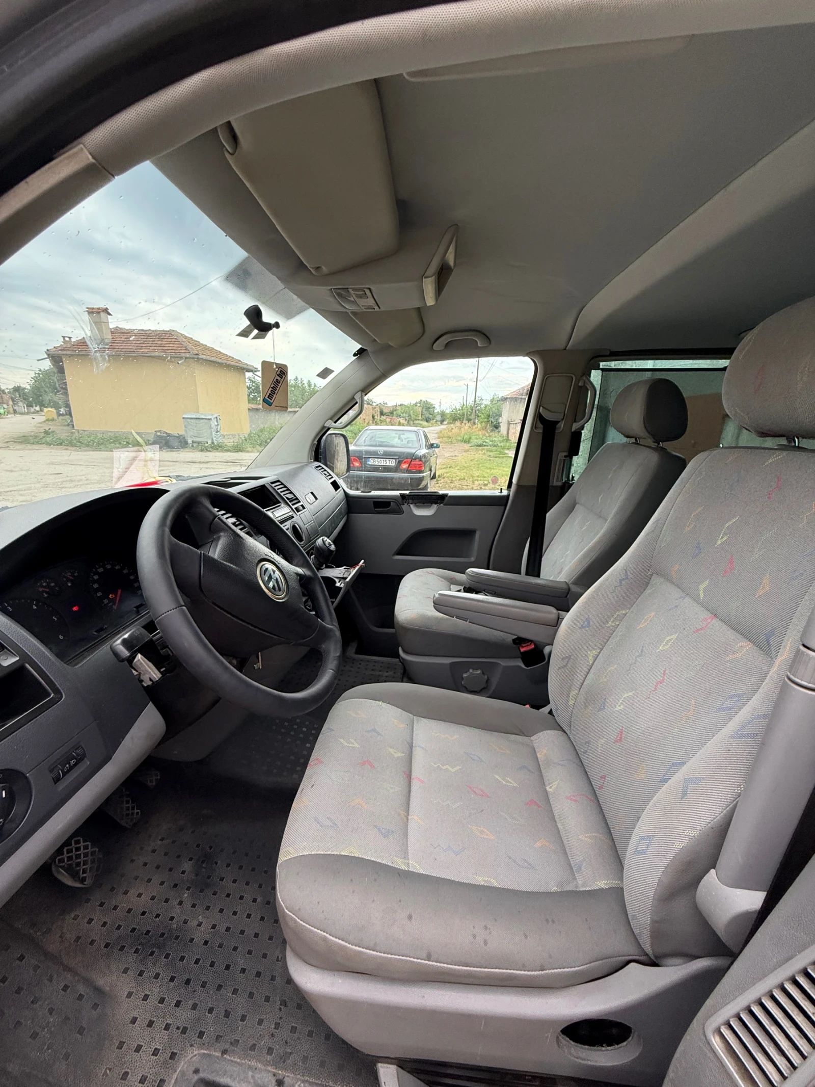VW Transporter transporter t5, снимка 10 - Бусове и автобуси - 55267319
