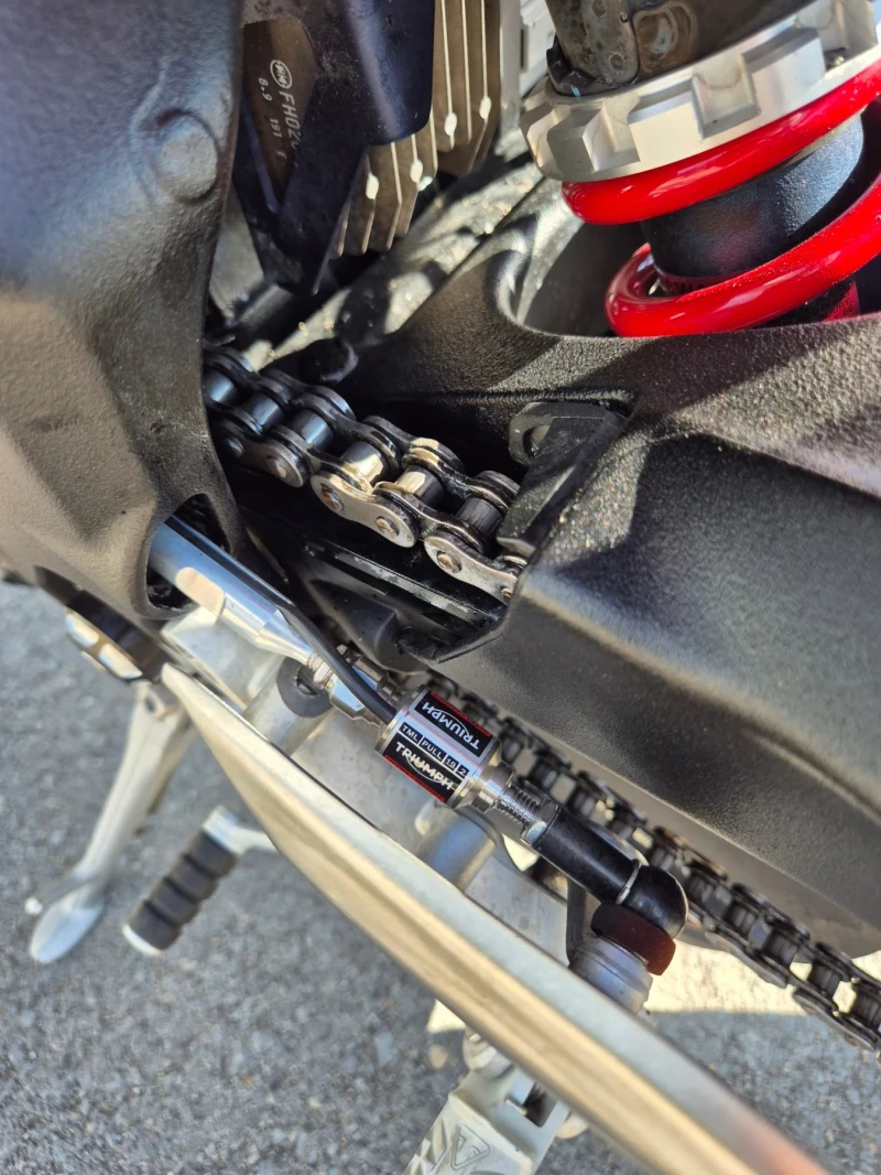 Triumph Street Triple 765 R, снимка 13 - Мотоциклети и мототехника - 51357819