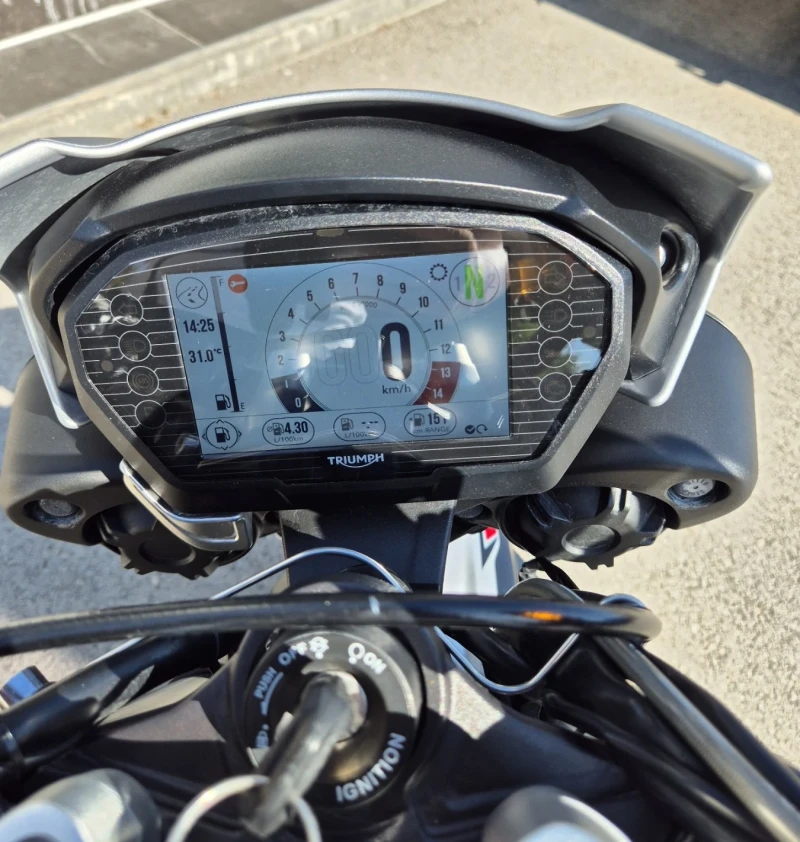 Triumph Street Triple 765 R, снимка 15 - Мотоциклети и мототехника - 51357819