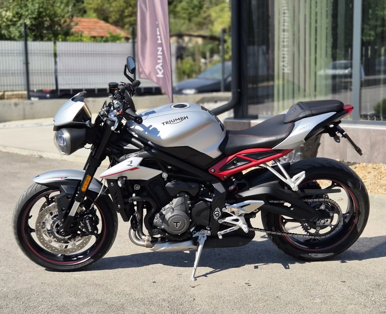 Triumph Street Triple 765 R - изображение 4