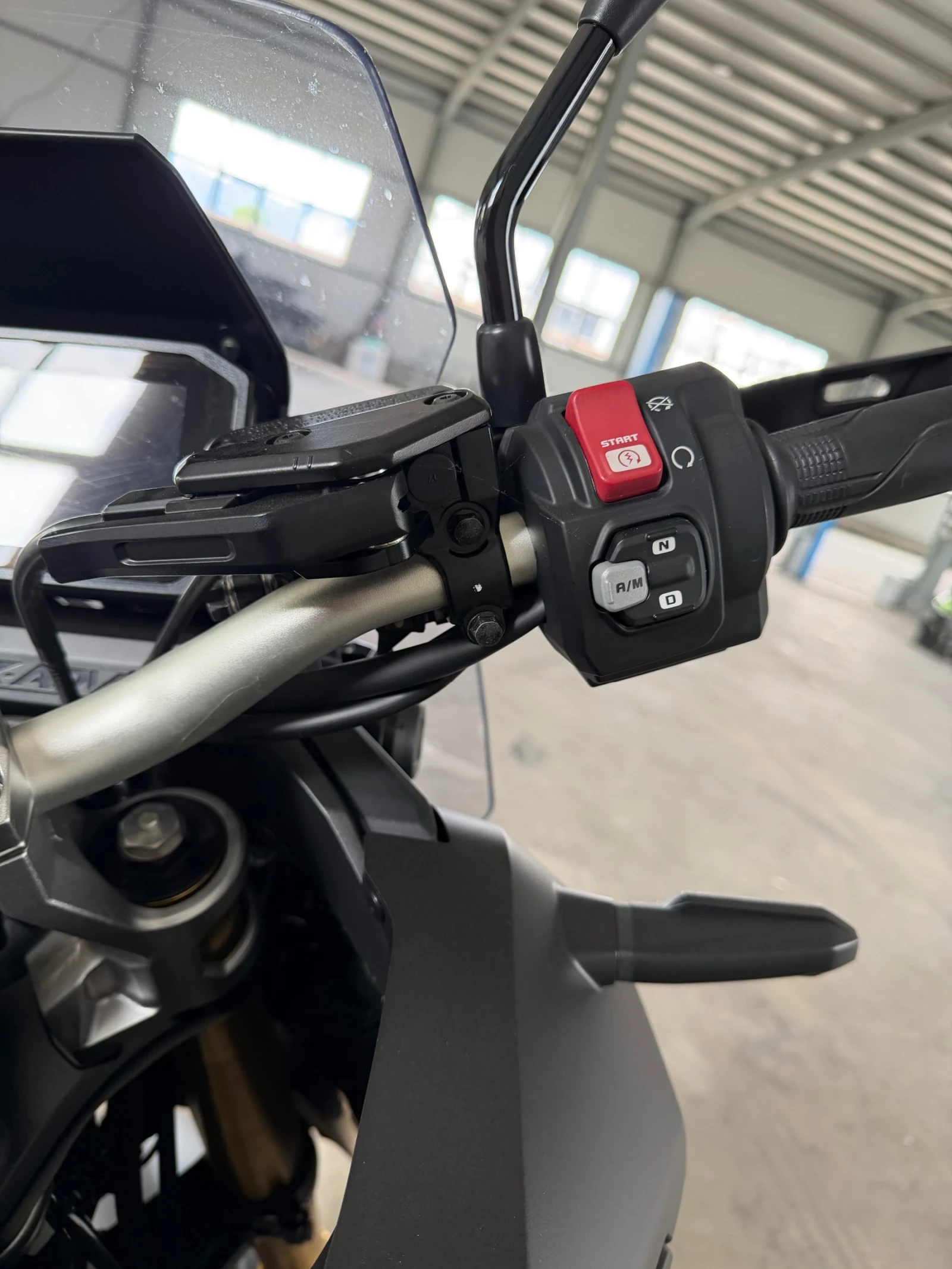 Honda X-ADV 750, снимка 6 - Мотоциклети и мототехника - 55000270
