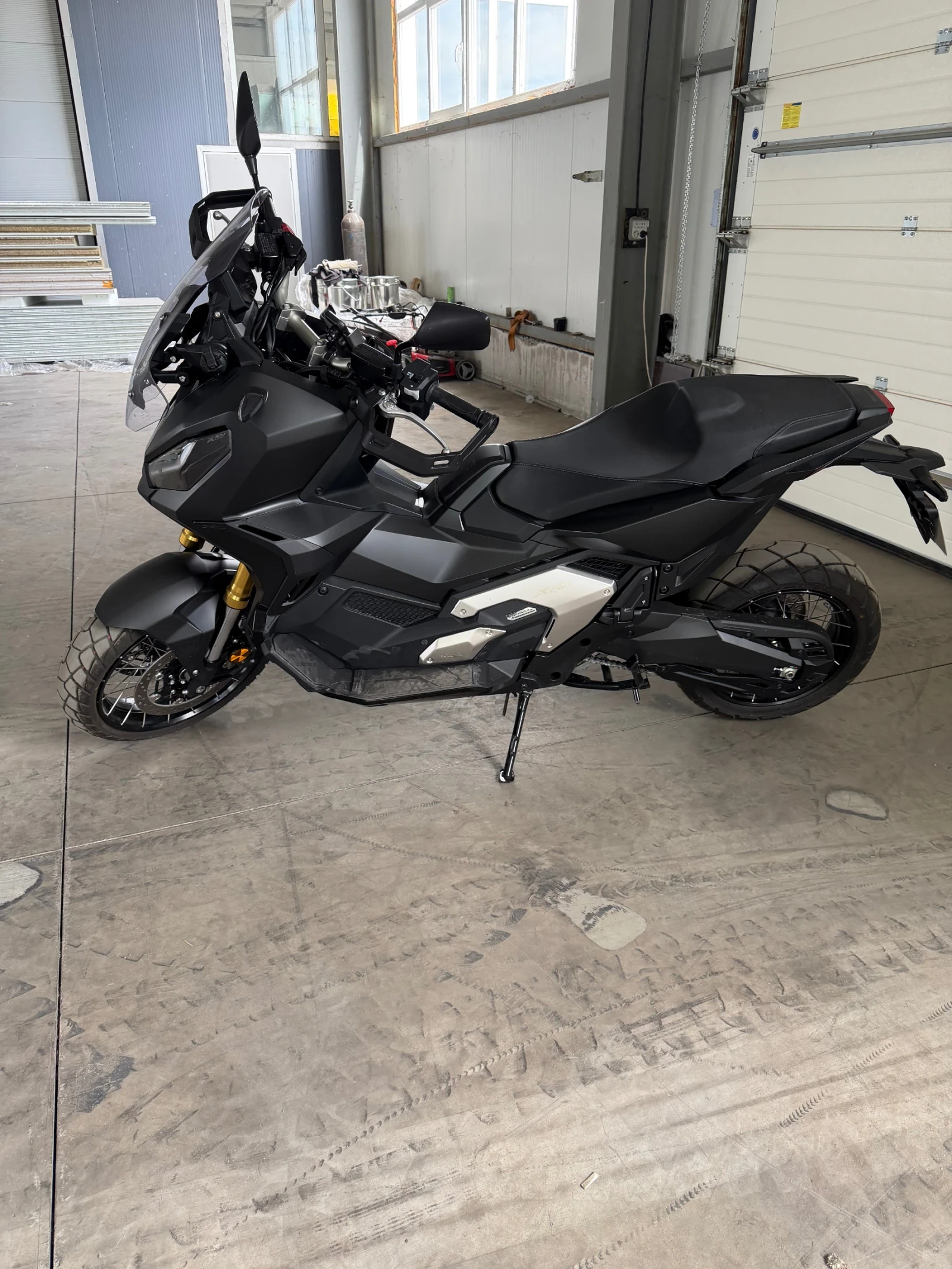 Honda X-ADV 750, снимка 2 - Мотоциклети и мототехника - 55000270