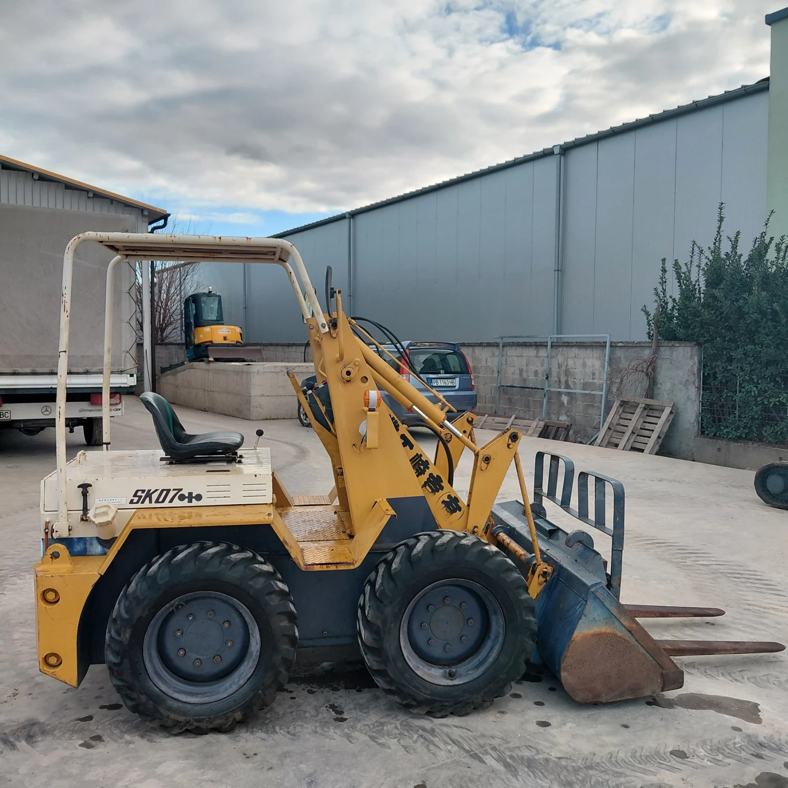 Мини челни товарачи Komatsu SK07-2 * НАЛИЧЕН * ТОП СЪСТОЯНИЕ *  - изображение 7