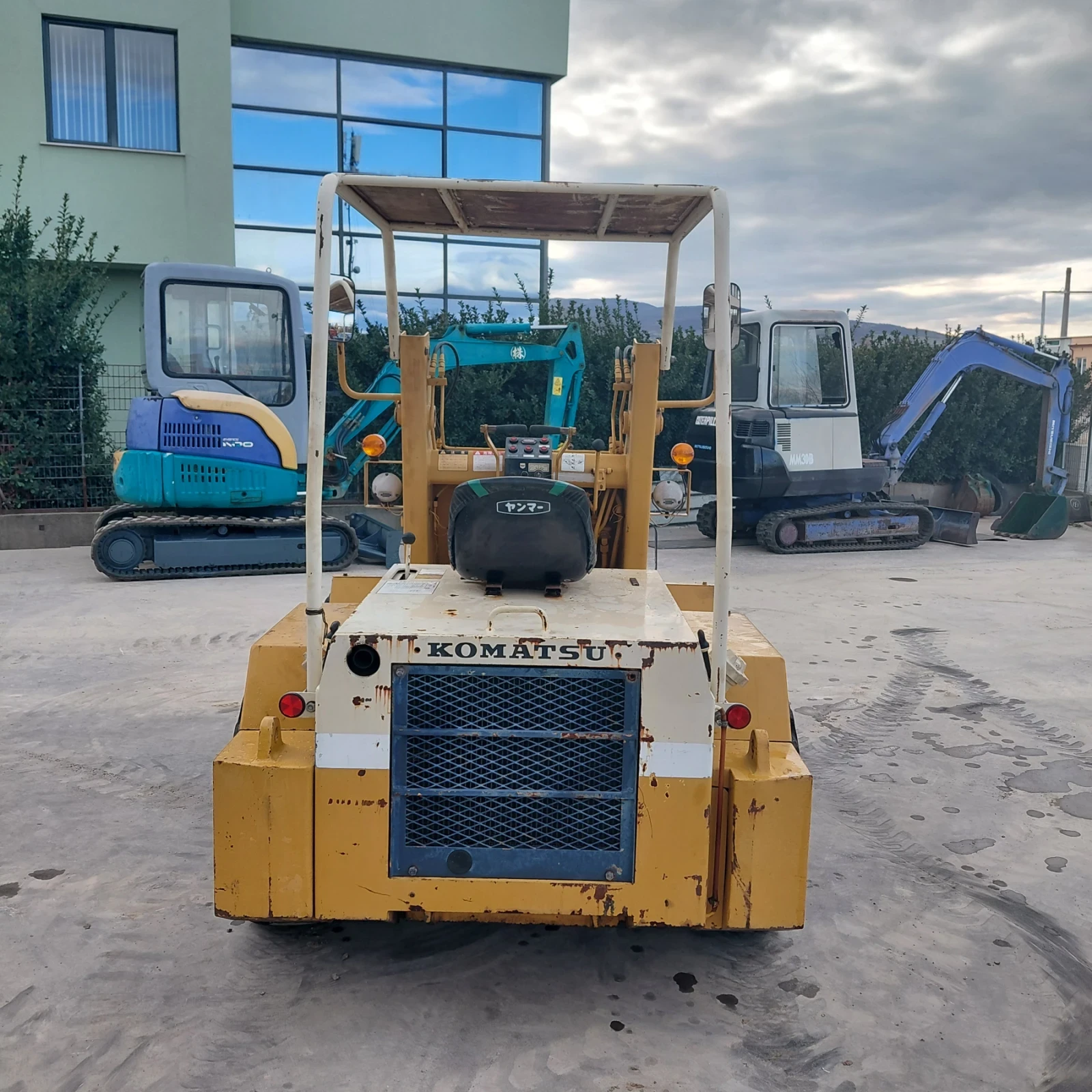 Мини челни товарачи Komatsu SK07-2 * НАЛИЧЕН * ТОП СЪСТОЯНИЕ *  - изображение 5