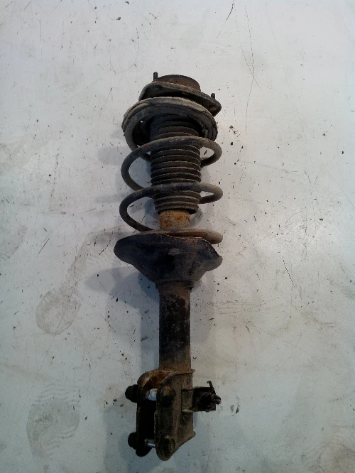 амортисьор преден ляв за Субару Форестър 2.0Б