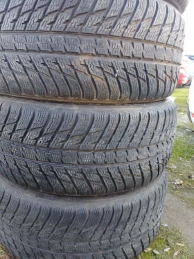 Гуми Зимни 265/45R21, снимка 11 - Гуми и джанти - 52795197