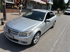 Mercedes-Benz C 320, снимка 2
