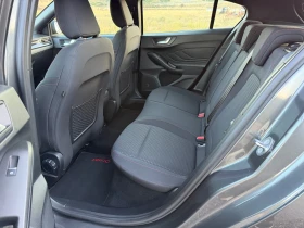 Ford Focus 1.0/st line/camera/pdc/navi/autopark/лизинг, снимка 10