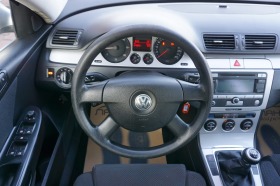 VW Passat 1.9 TDI COMFORTLINE NAVI, снимка 14