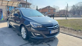 Opel Astra 1, 4t Cosmo, снимка 1