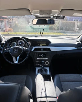 Mercedes-Benz C 250 AMG PACK, 4MATIC, ФЕЙС, СМЕНЕНА ВЕРИГА НОВ ВНОС IT, снимка 7 - Автомобили и джипове - 53644597