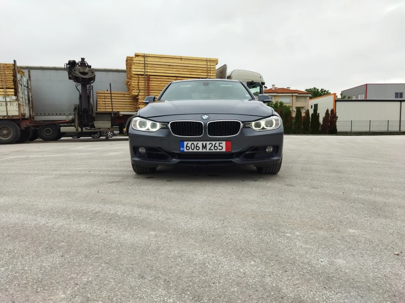 BMW 335 i xDrive Sport, снимка 3 - Автомобили и джипове - 47038342