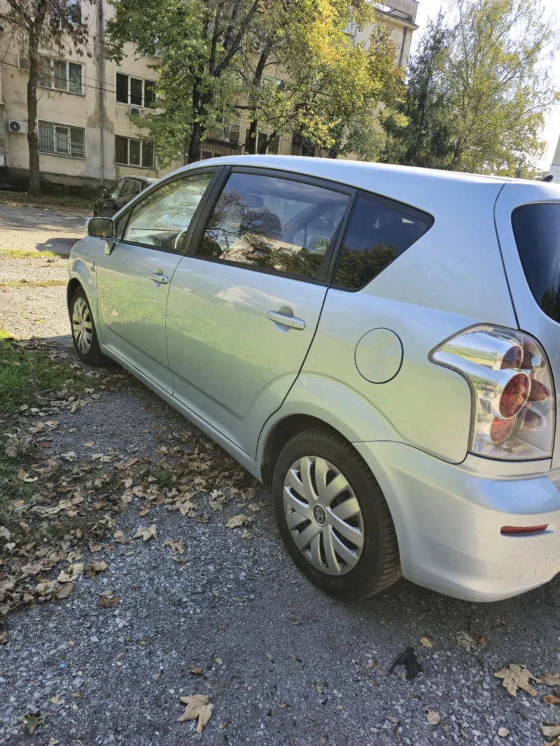 Toyota Corolla verso, снимка 14 - Автомобили и джипове - 47675453