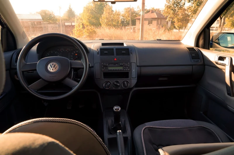 VW Polo 1.2 бензин, снимка 6 - Автомобили и джипове - 47707427