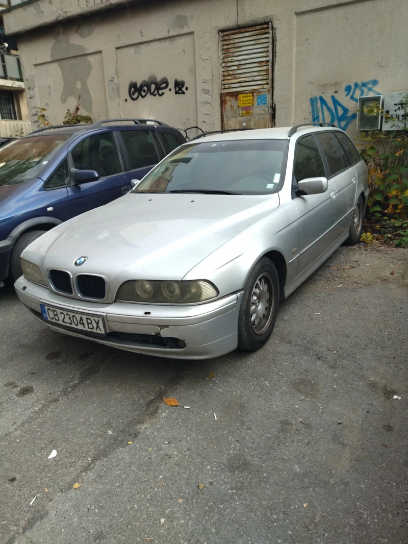 BMW 520, снимка 1 - Автомобили и джипове - 47747791