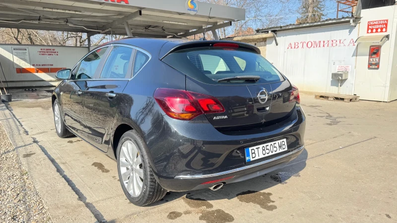 Opel Astra 1, 4t Cosmo, снимка 7 - Автомобили и джипове - 49589316