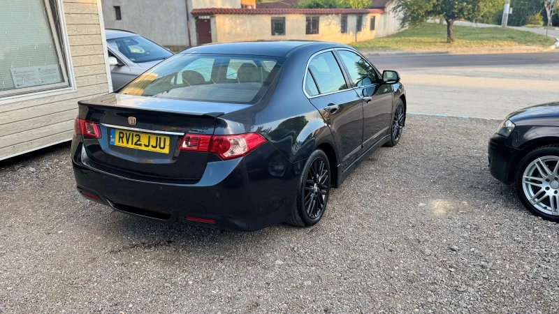 Honda Accord 2.2 АВТОМАТИК, снимка 4 - Автомобили и джипове - 51194487