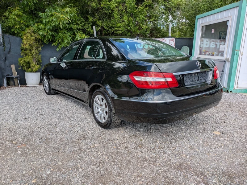 Mercedes-Benz E 220 220CDI, снимка 4 - Автомобили и джипове - 50497071