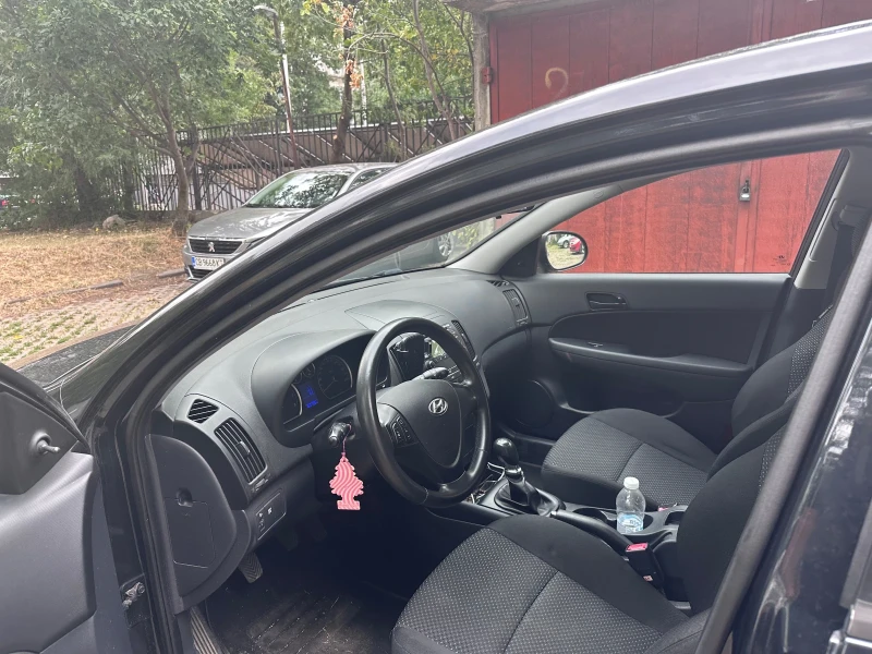 Hyundai I30 CW, снимка 6 - Автомобили и джипове - 52296877