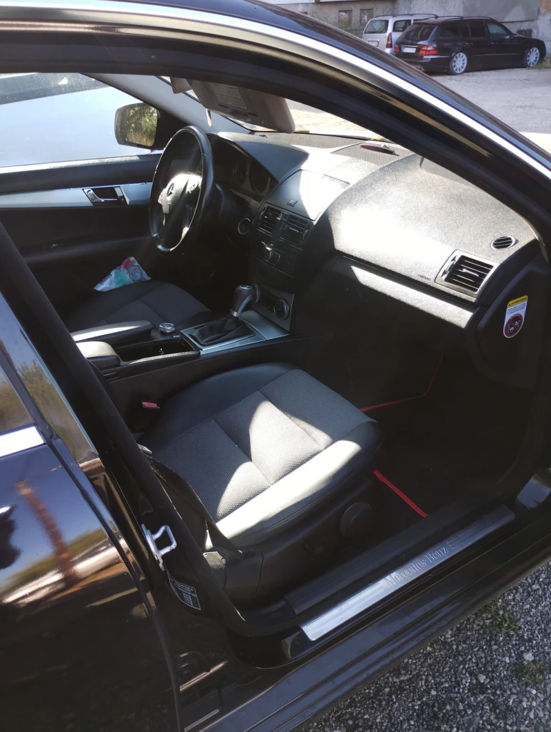 Mercedes-Benz C 220 220CDI, снимка 5 - Автомобили и джипове - 51824013