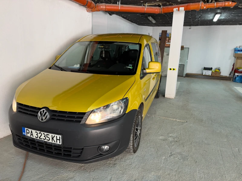 VW Caddy Maxi, снимка 9 - Автомобили и джипове - 52141426