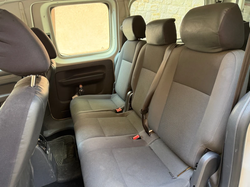 VW Caddy Maxi, снимка 7 - Автомобили и джипове - 52141426
