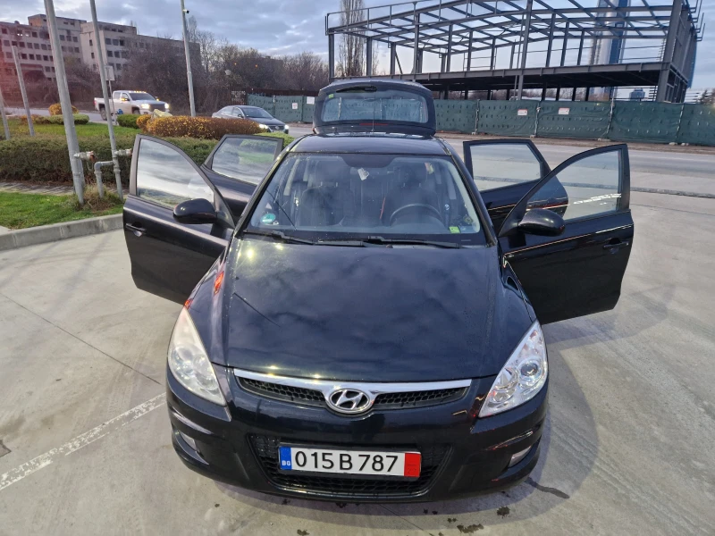 Hyundai I30 2.0I-143кс./Бензин/Нави, снимка 9 - Автомобили и джипове - 52682781
