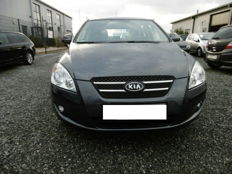 Kia Ceed 1.6 GAS - изображение 2