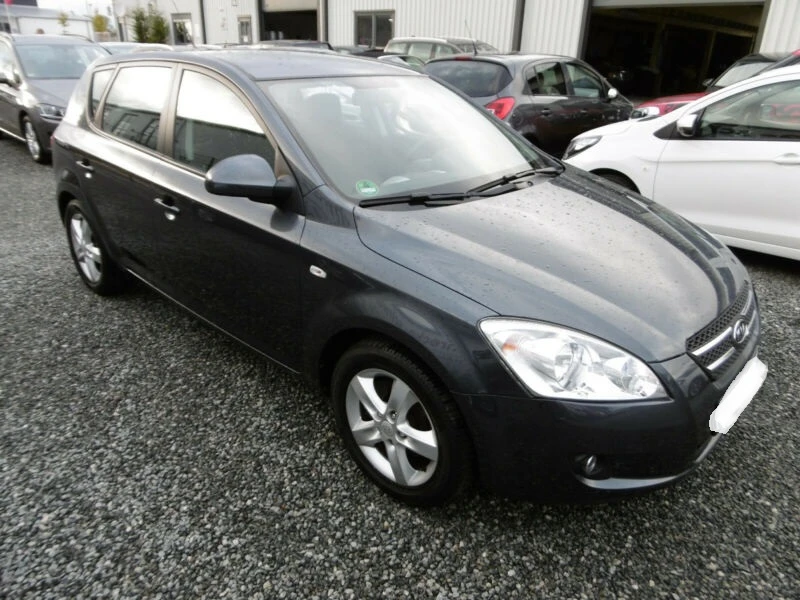 Kia Ceed 1.6 GAS - изображение 3
