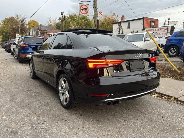 Audi A3 / 2.0 TFSI Komfort / FWD / ПАНОРАМА / CARFAX  - изображение 7