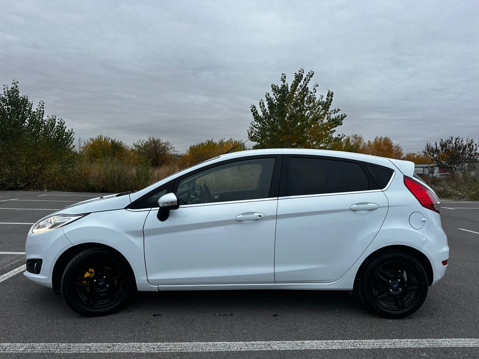 Ford Fiesta 1.4 97кс ГАЗ Titanium LED EURO5B - изображение 5