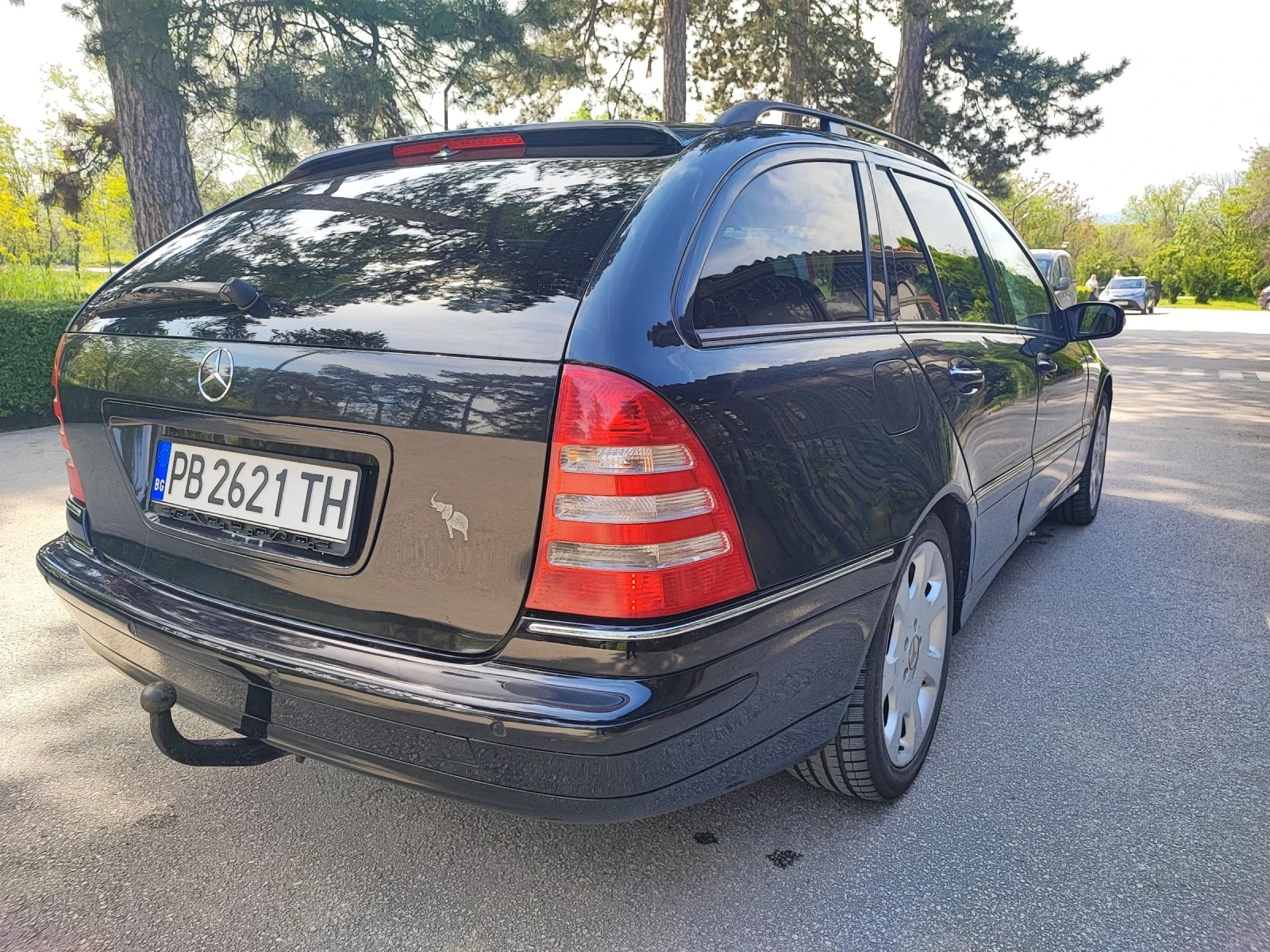 Mercedes-Benz C 320  - изображение 4