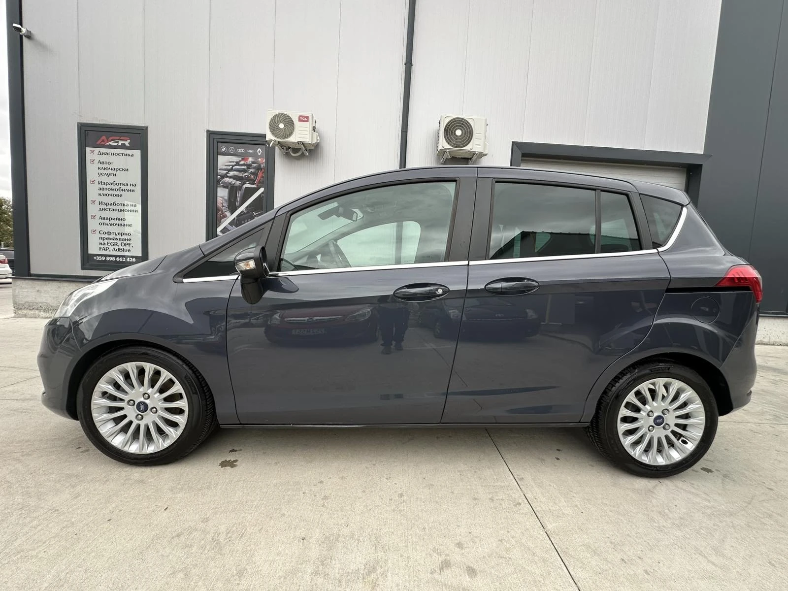 Ford B-Max 1.6 95ps Italia Отличен - изображение 8