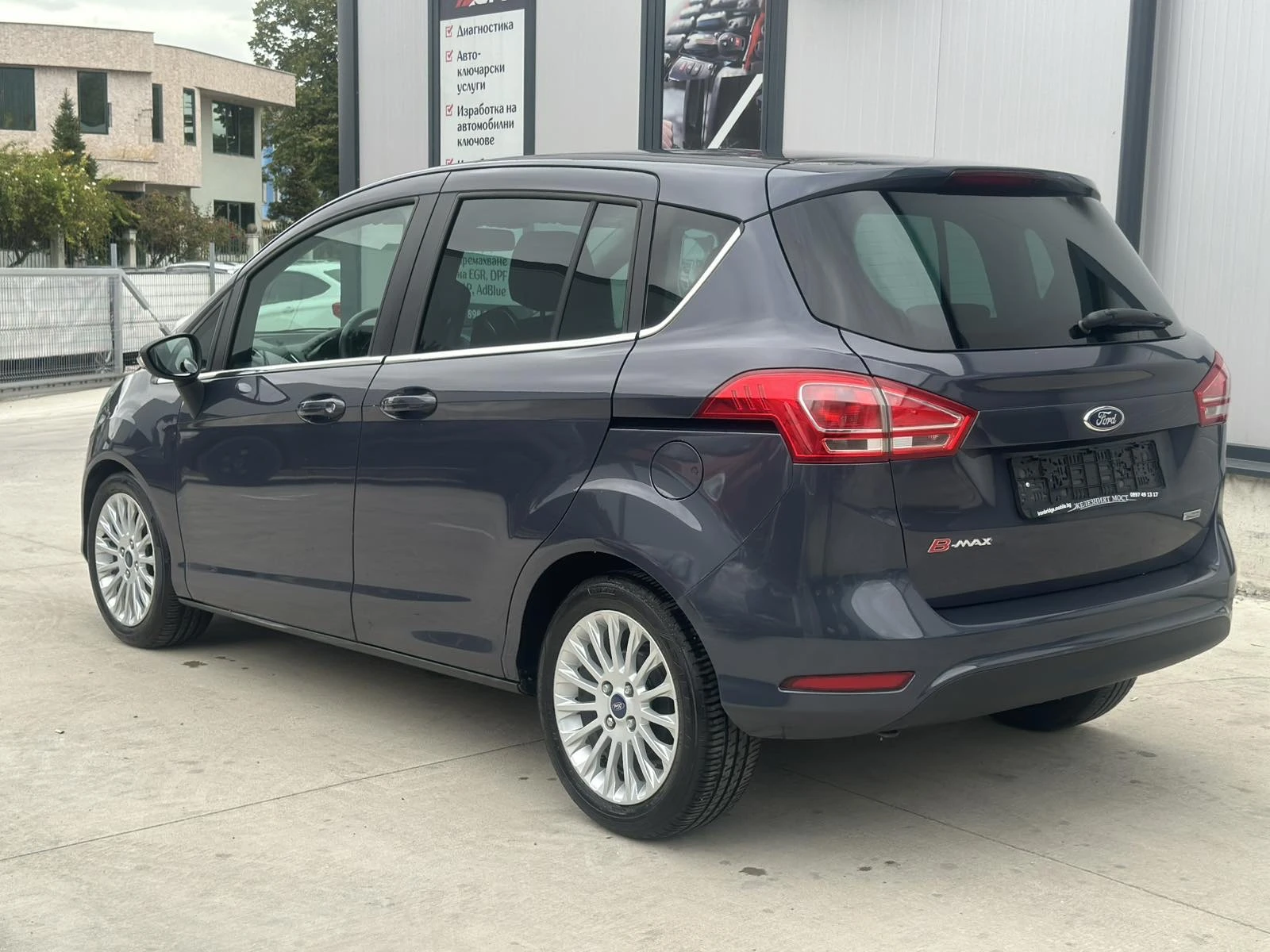 Ford B-Max 1.6 95ps Italia Отличен - изображение 6