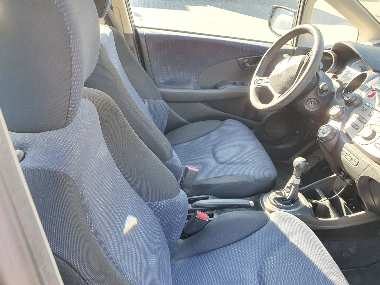 Honda Jazz 1.4 i-VTEC | Mobile.bg — изображение 12
