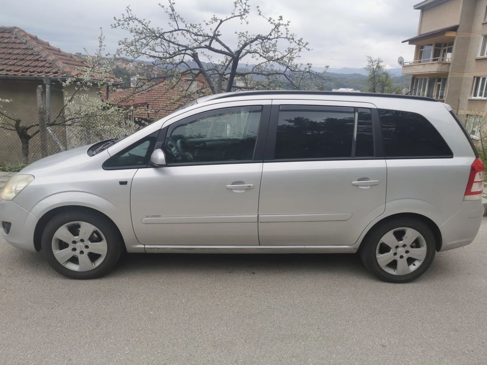 Opel Zafira 1.8 140  | Mobile.bg   2