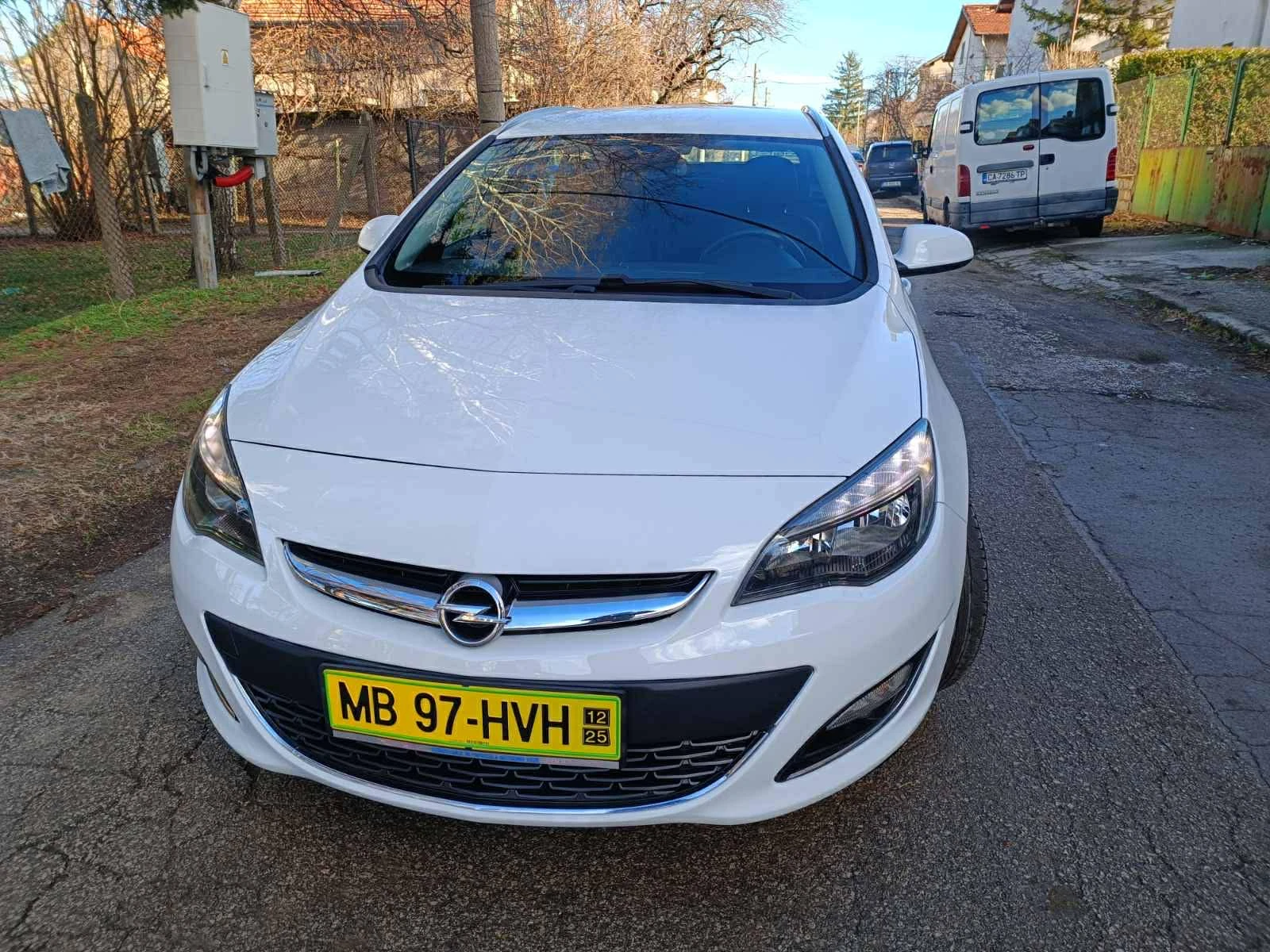 Opel Astra 1.7 CDTI - изображение 2