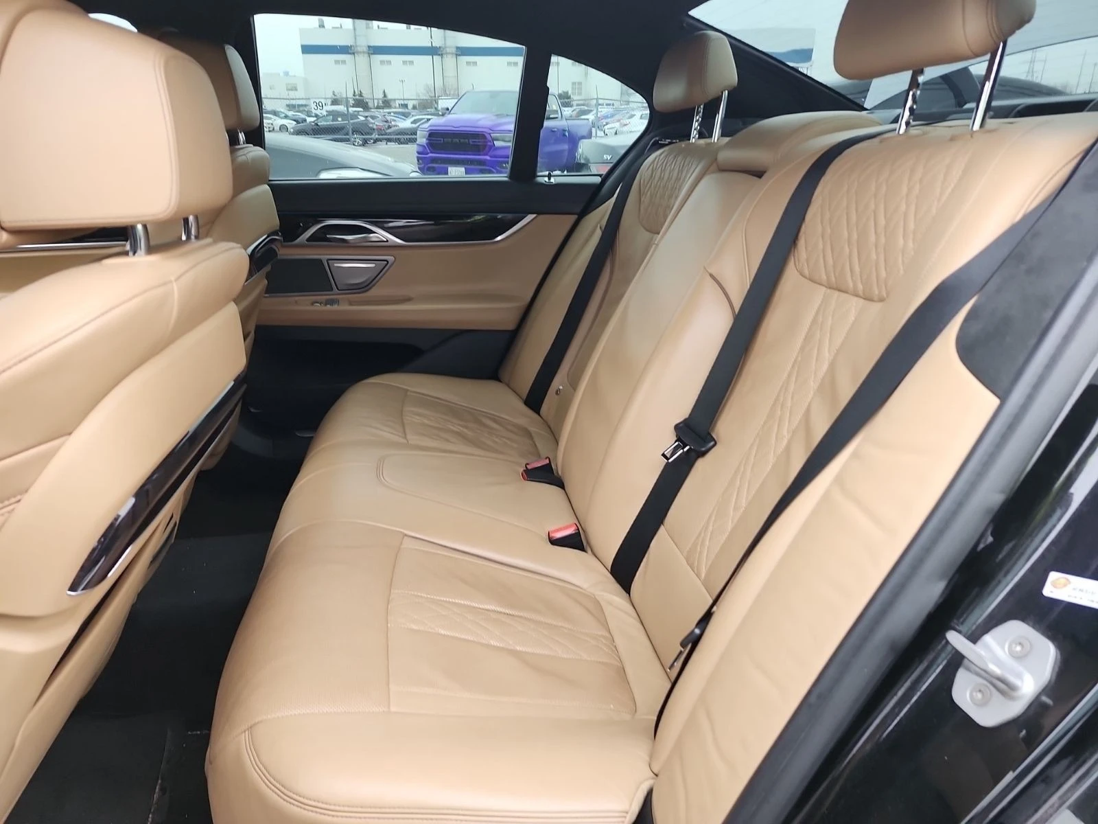 BMW 750  XDRIVE � ����������� & ���� ������ | Mobile.bg � ����������� 13