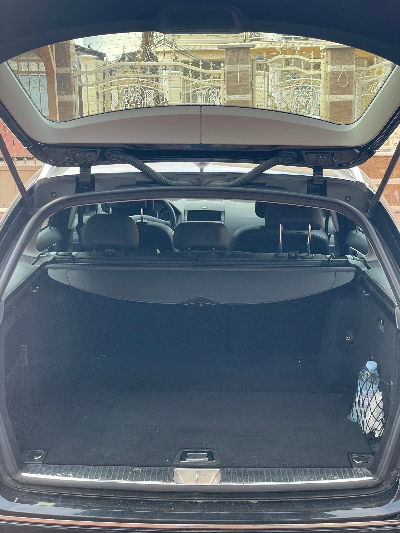 Mercedes-Benz C 180  - изображение 4